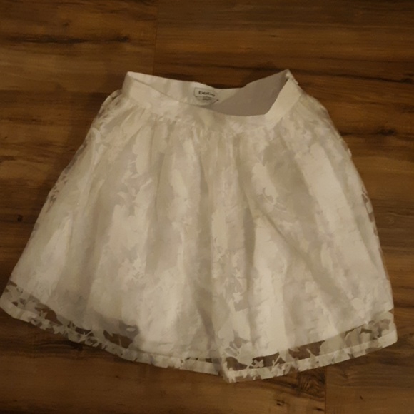 Bebe White Lace Fit & Flare Pleated Mini Skirt. - Picture 2 of 8